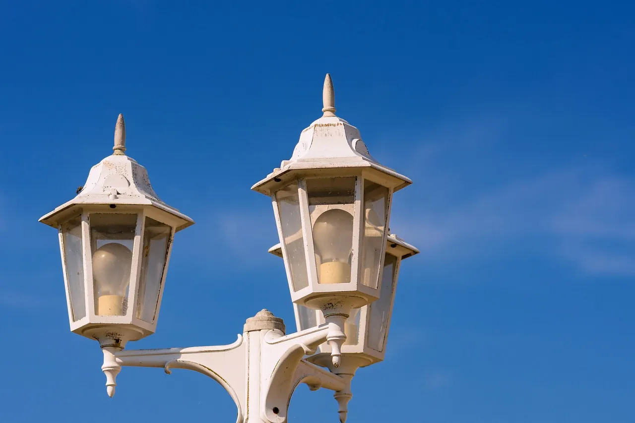 When Was Invented the Light Bulb