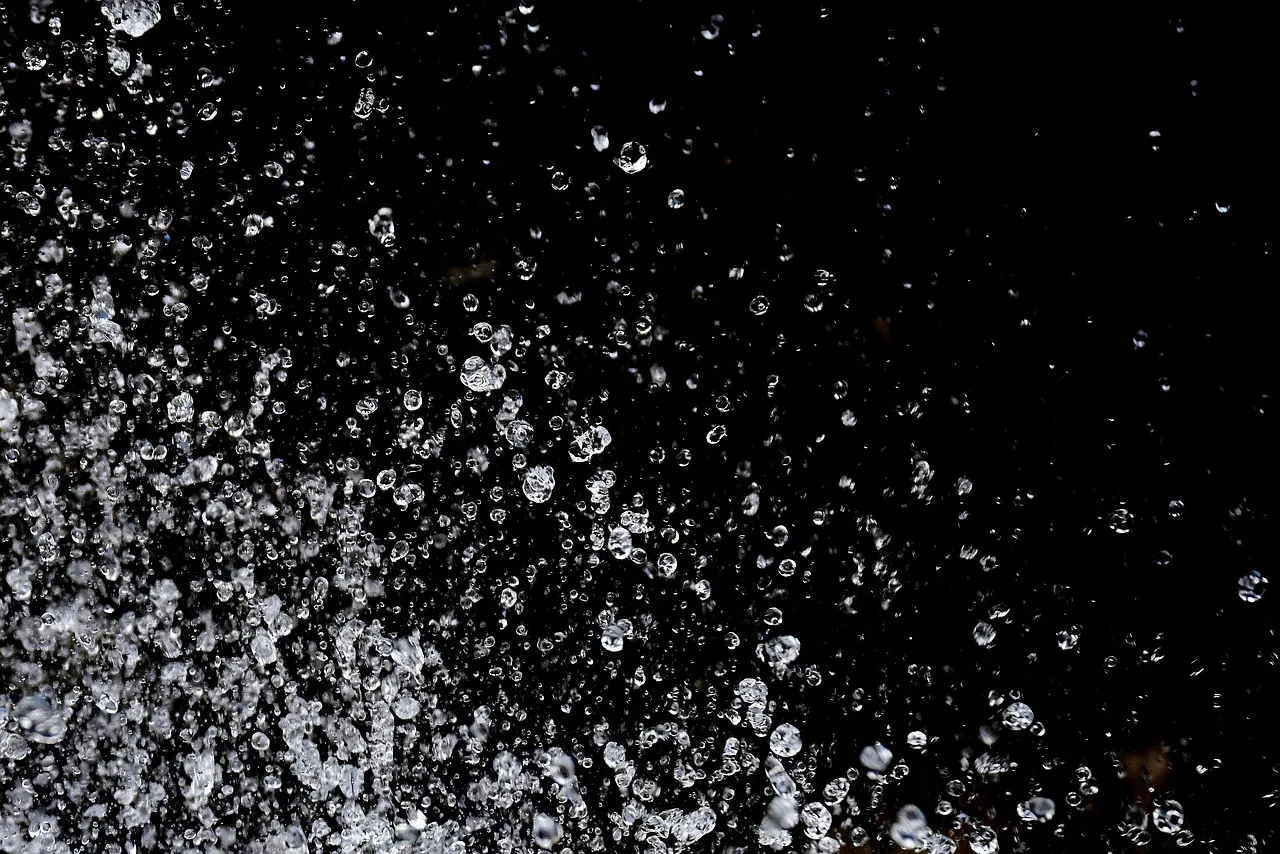 How Much Does a Gallon of Water Weigh How Much Does a Gallon of Water Weigh